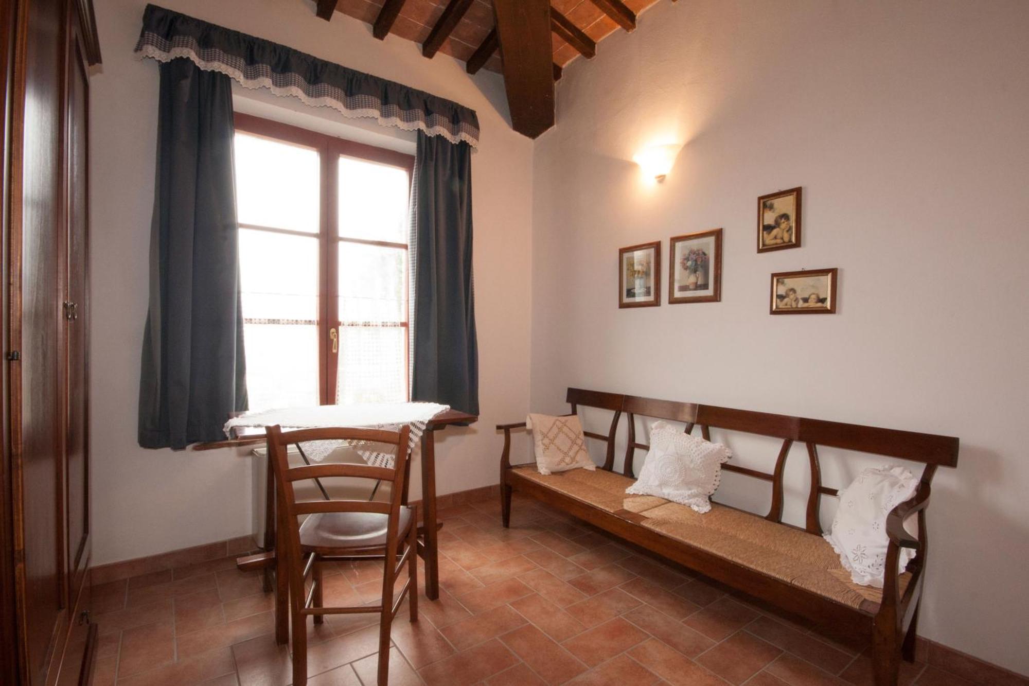Casavacanze Vesta Isola d'Arbia Δωμάτιο φωτογραφία
