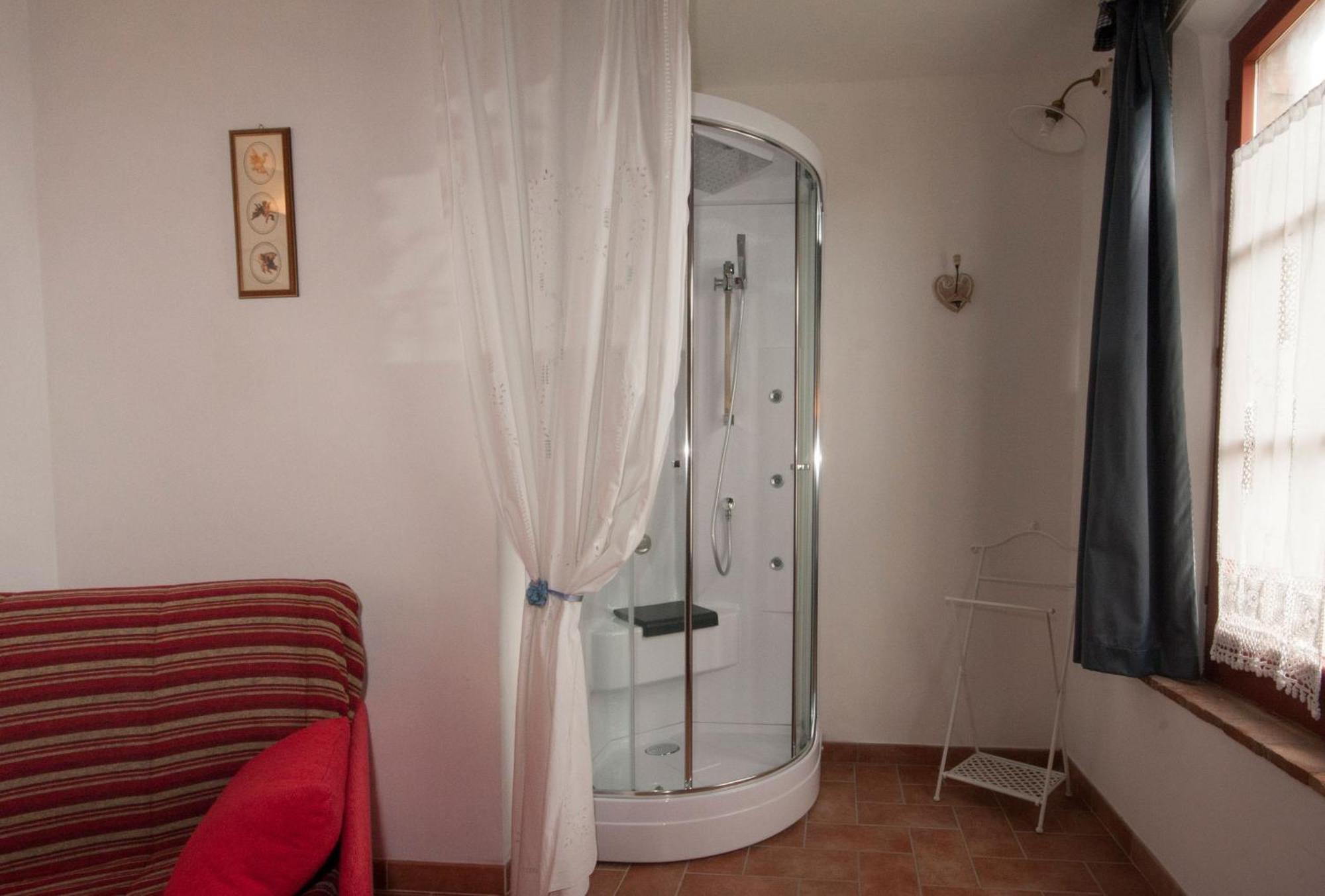 Casavacanze Vesta Isola d'Arbia Δωμάτιο φωτογραφία