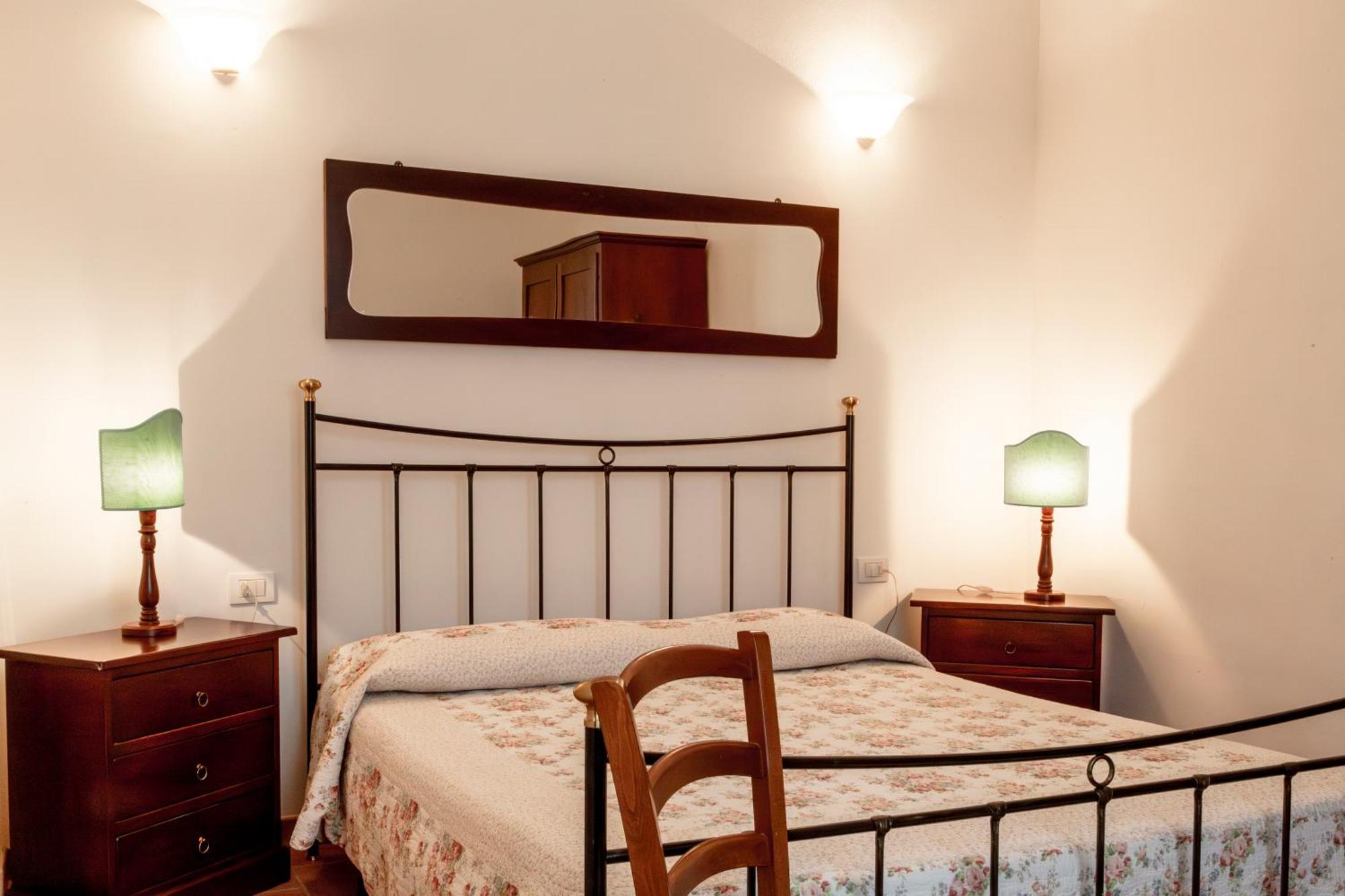 Casavacanze Vesta Isola d'Arbia Δωμάτιο φωτογραφία